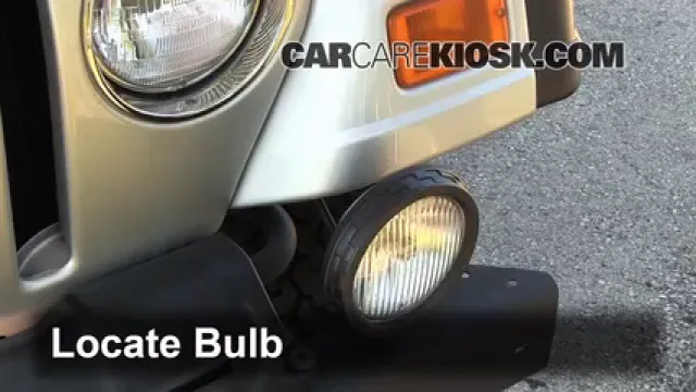 2004 Jeep Wrangler Rubicon 4.0L 6 Cyl. Lights Fog Light (replace bulb)